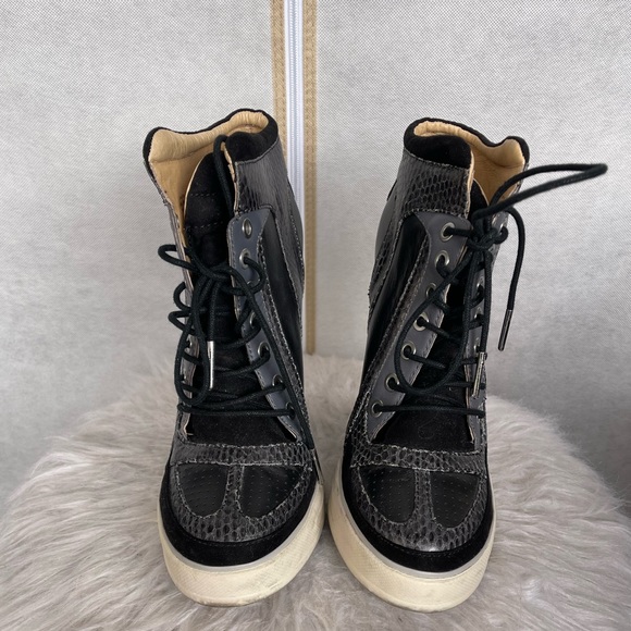 L.A.M.B. Black Suede/Snake Skin Summer Lace Up Sneaker Wedges!  EUC - Picture 4 of 10